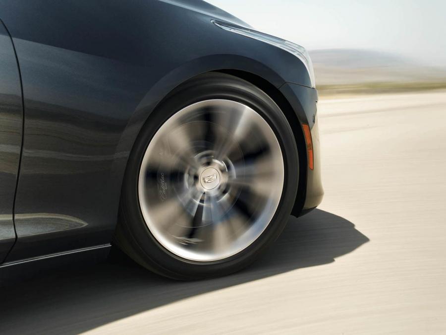  Cadillac CTS Vsport 2015 года  (фото 8 из 19)